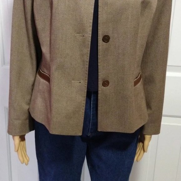 Ann Taylor Loft Jacket Light Brown Faux Leather Trim Size 10P NWT - Picture 6 of 7